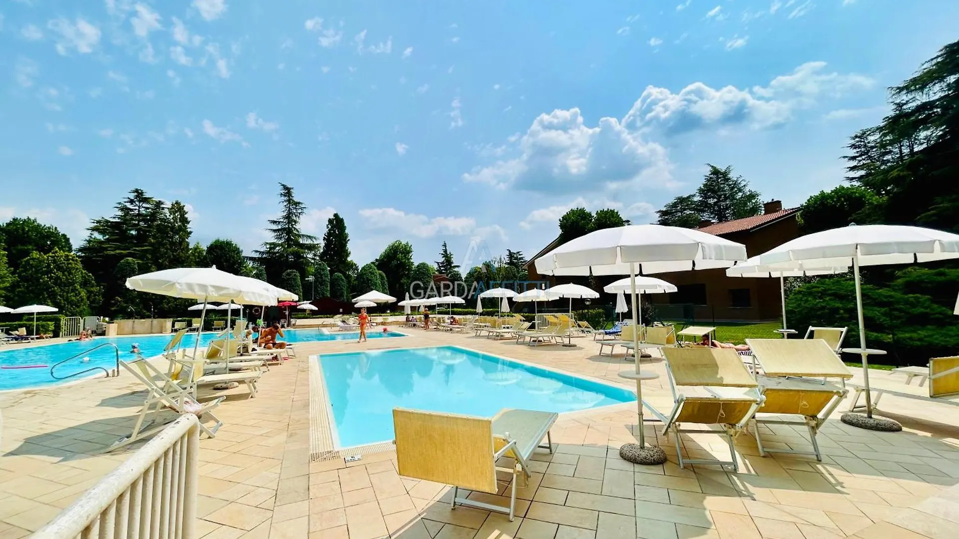 Scylla Apartment - 200 M Dal Lago Di Garda Con Piscina Σιρμιόνε