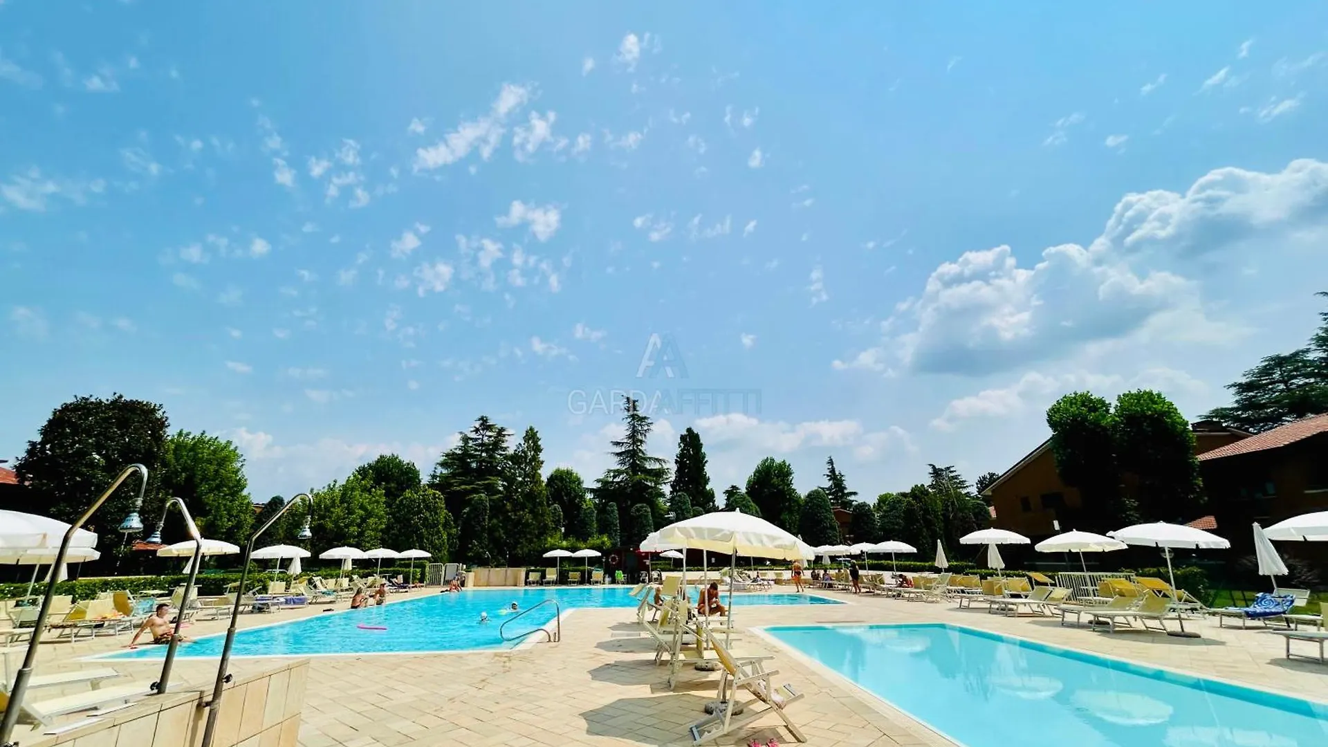 Scylla Apartment - 200 M Dal Lago Di Garda Con Piscina Σιρμιόνε
